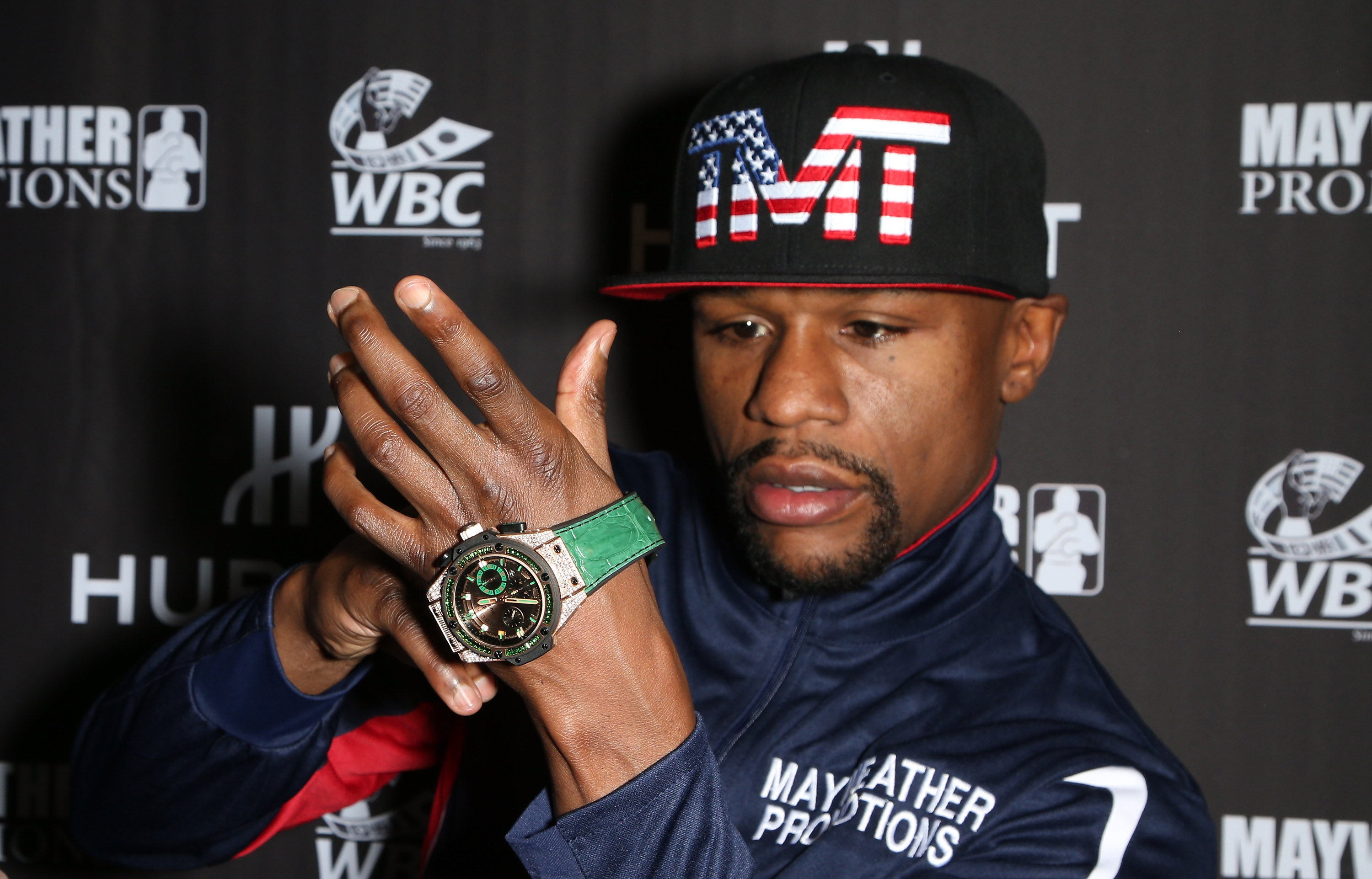 Floyd Mayweather's Wealth: 25 Insane Examples - The Delite